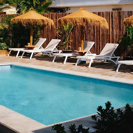 Tiki Blou - Mini Resort Centraal Gelegen Tussen Mambo Beach & Jan Thiel Willemstad Exteriér fotografie